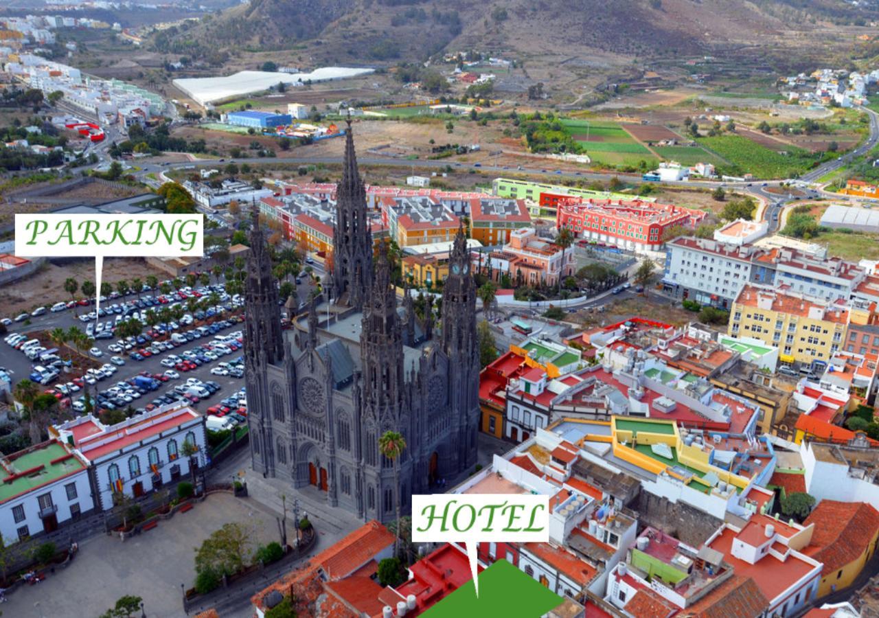 Hotel Emblematico Арукас Экстерьер фото